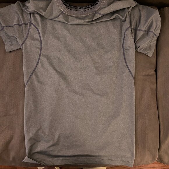 Nike Pro - Compression Base Layer Dri-FIt Tee (2021) Large - Picture 2 of 7